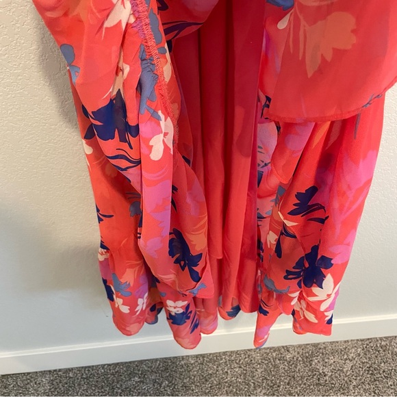 Vince Camuto Pink and Blue Floral High Low Dress Women’s Size 6 - Picture 8 of 16